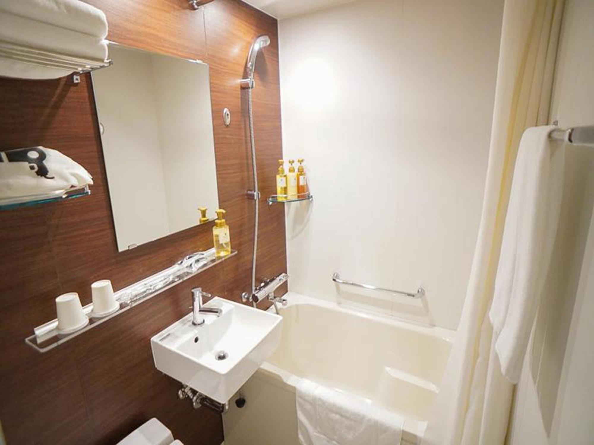 Henn Na Hotel Tokyo Ginza — Photos 1